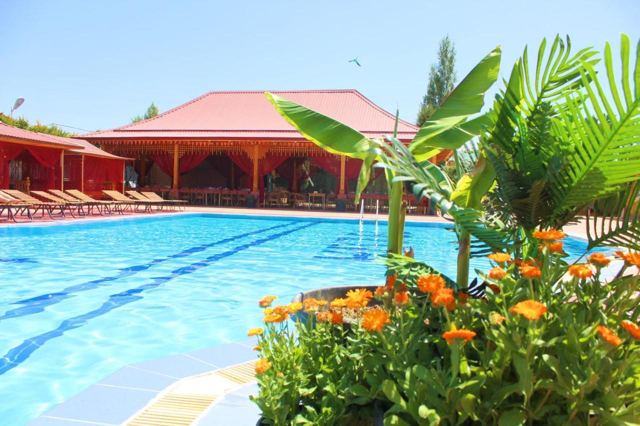 Kum Hotel Grace Garden المظهر الخارجي الصورة